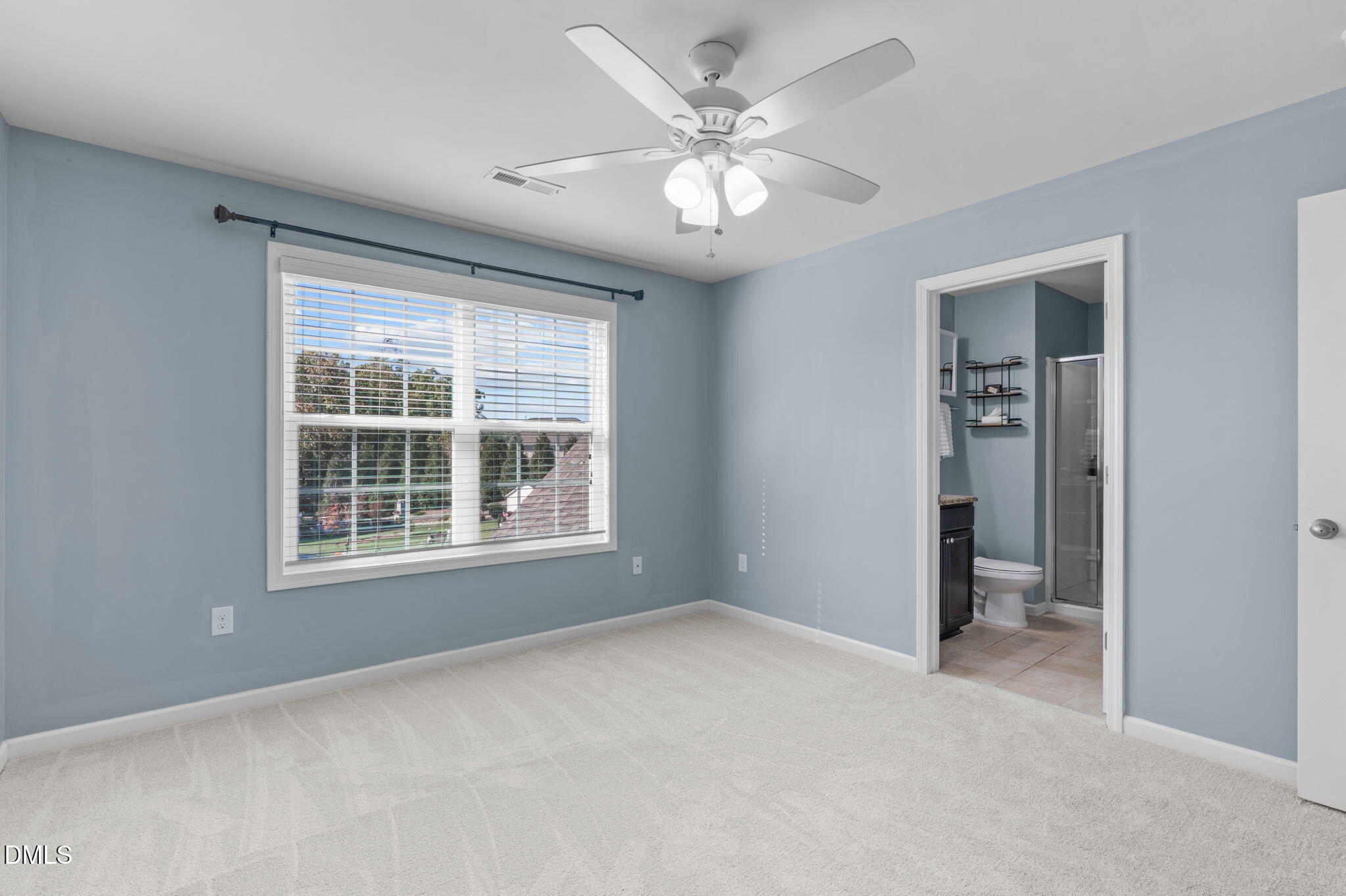 Clayton, North Carolina, 27527, United States, 5 Bedrooms Bedrooms, ,4 BathroomsBathrooms,Residential,For Sale,1969461