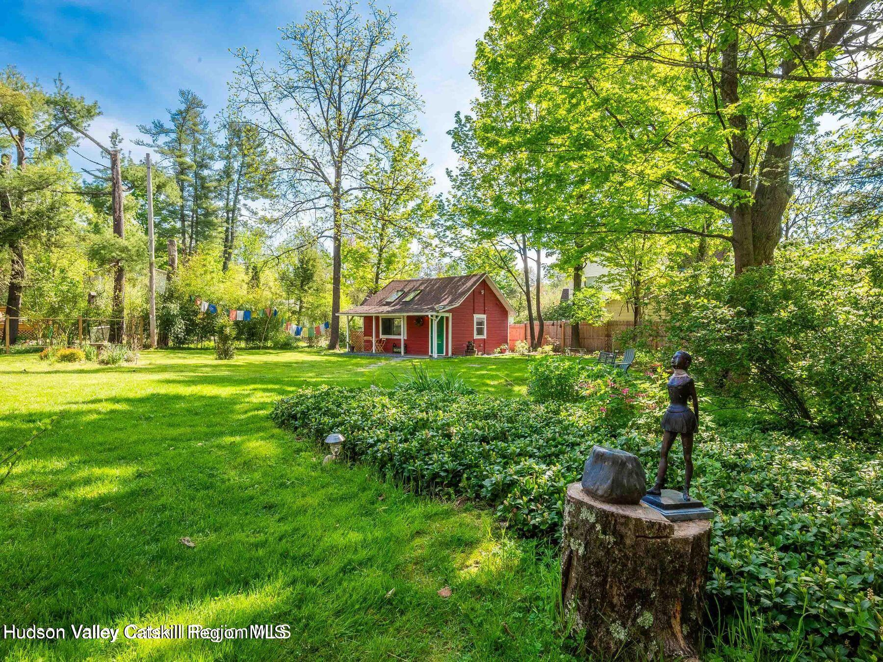 Woodstock, New York, 12498, United States, 3 Bedrooms Bedrooms, ,4 BathroomsBathrooms,Residential,For Sale,1857603