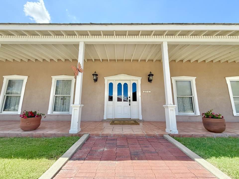 Carlsbad, New Mexico, 88220, United States, 3 Bedrooms Bedrooms, ,2 BathroomsBathrooms,Residential,For Sale,1973747