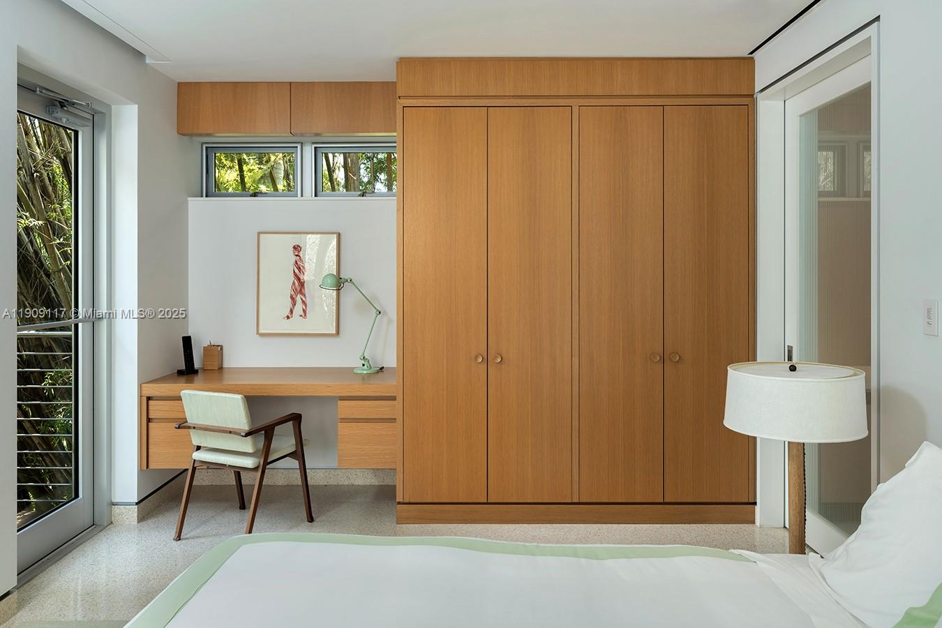 Miami, Florida, 33133, United States, 13 Bedrooms Bedrooms, ,18 BathroomsBathrooms,Residential,For Sale,1989288