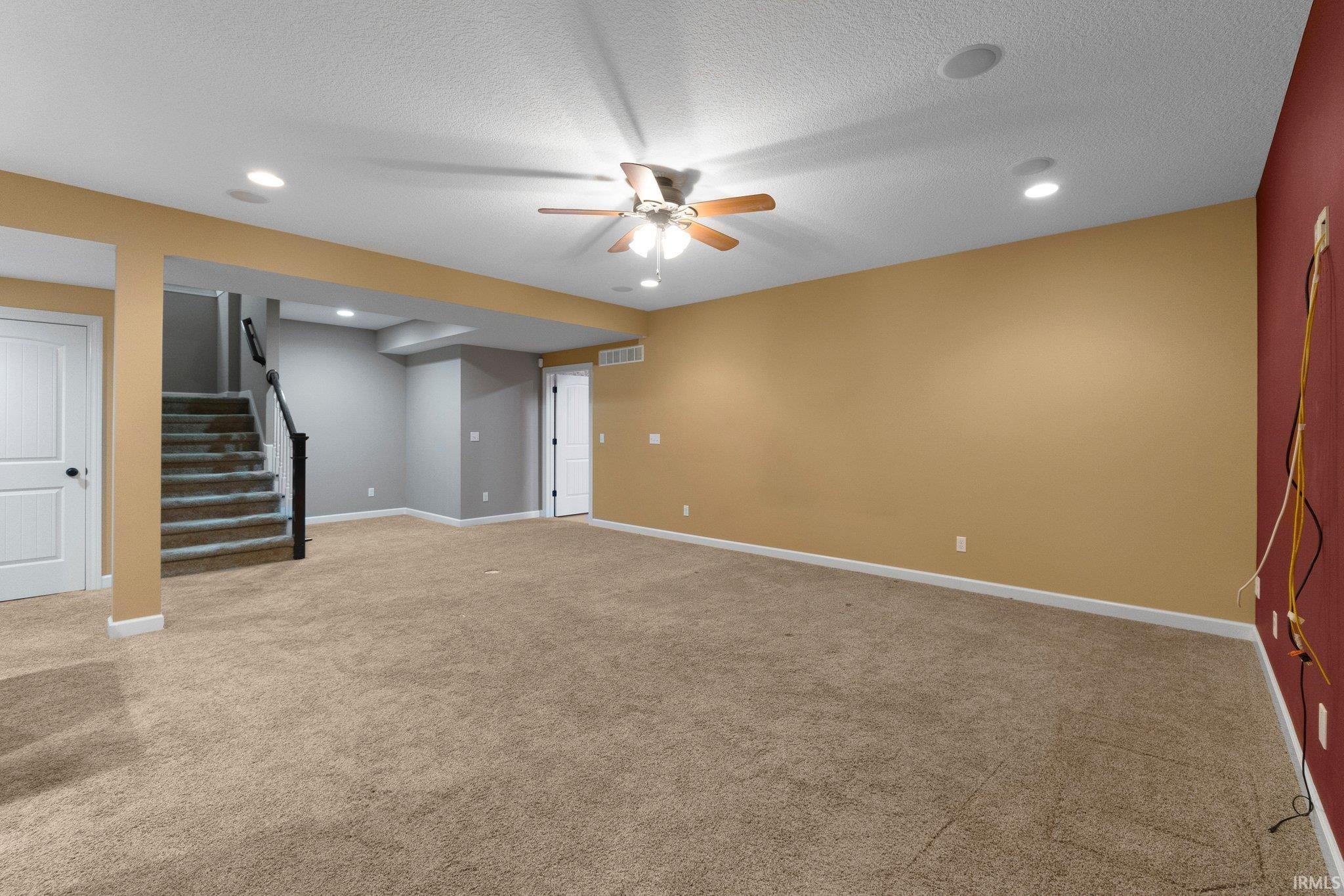 Fort Wayne, Indiana, 46825-7408, United States, 4 Bedrooms Bedrooms, ,5 BathroomsBathrooms,Residential,For Sale,1975267