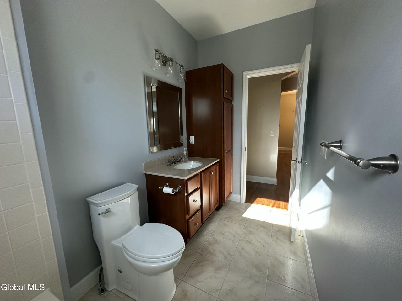 Altamont, New York, 12009, United States, 3 Bedrooms Bedrooms, ,3 BathroomsBathrooms,Residential,For Sale,1988112