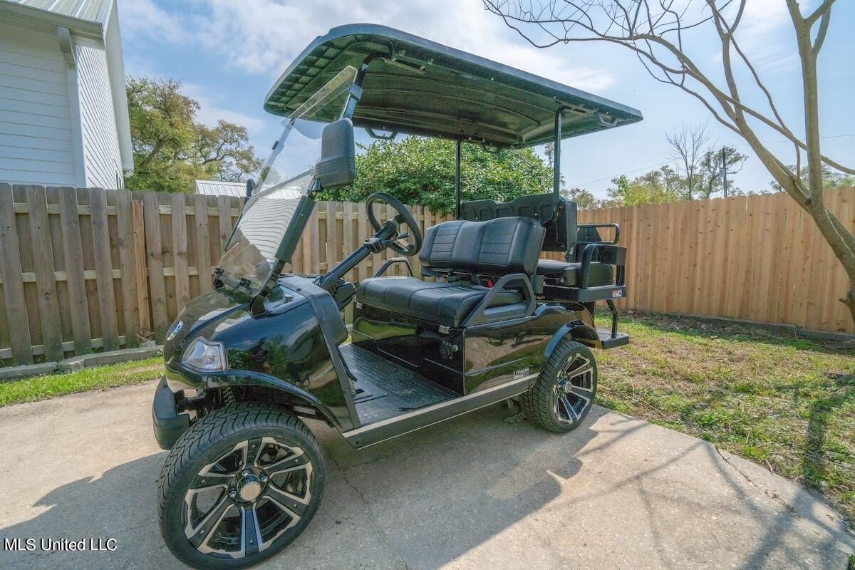 Bay Saint Louis, Mississippi, 39520, United States, 3 Bedrooms Bedrooms, ,2 BathroomsBathrooms,Residential,For Sale,1979454