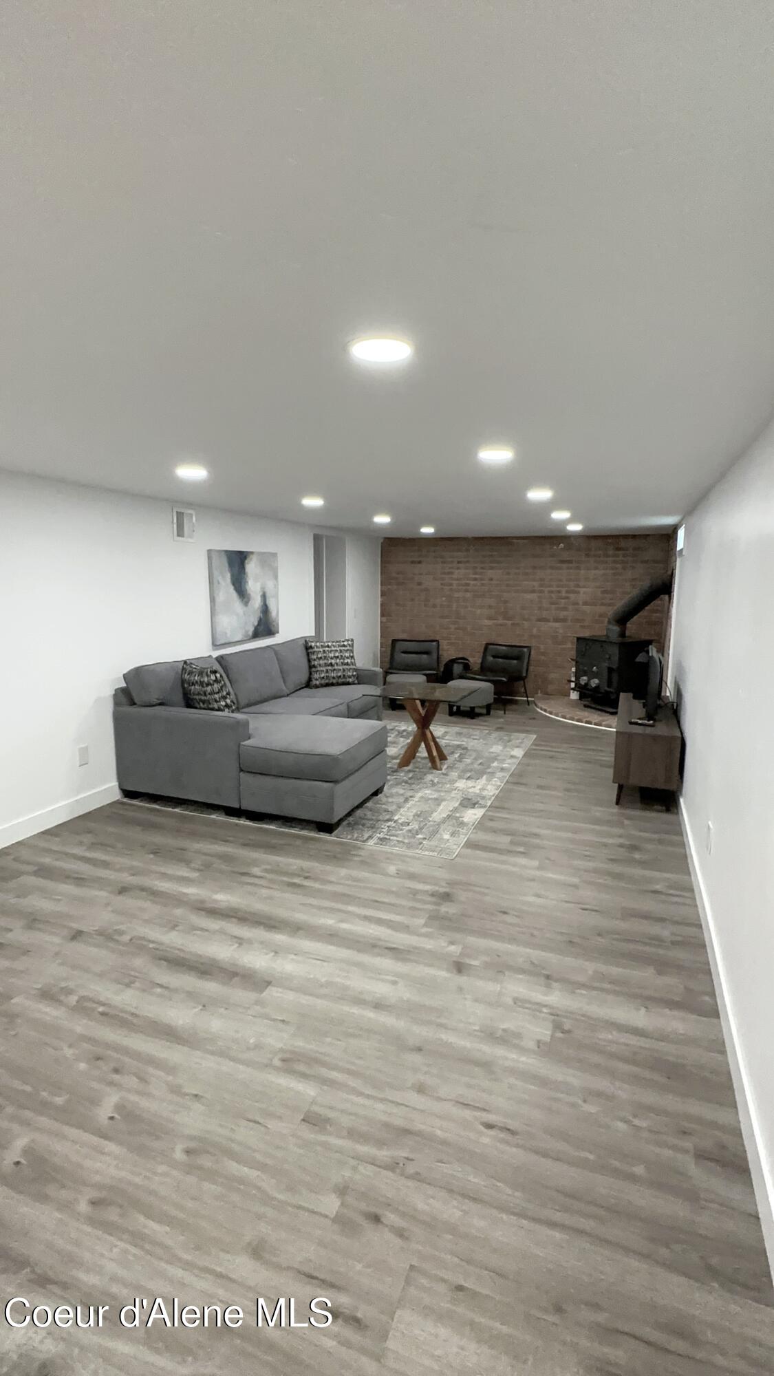 Coeur d'Alene, Idaho, 83814, United States, 4 Bedrooms Bedrooms, ,3 BathroomsBathrooms,Residential,For Sale,2000099