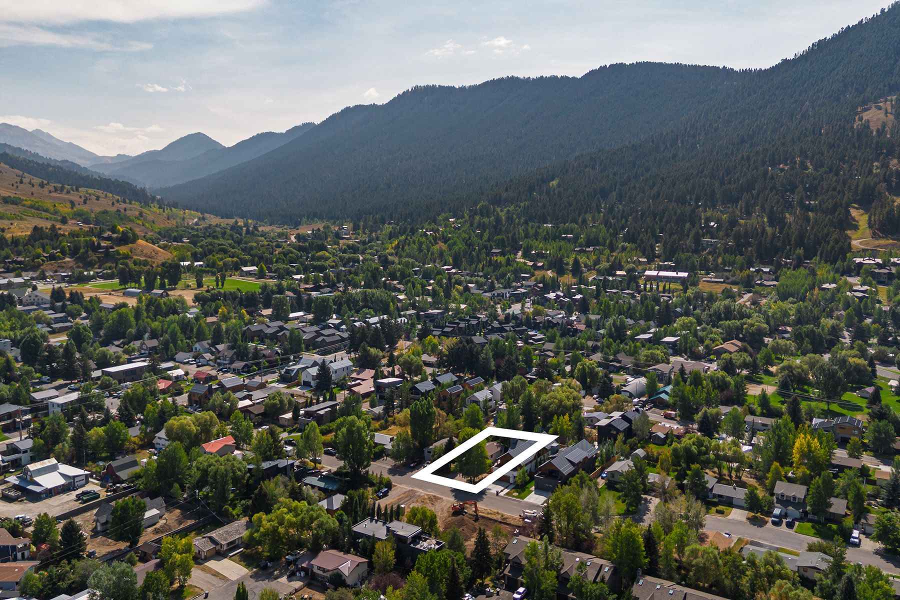  East Simpson Avenue - 物件實景