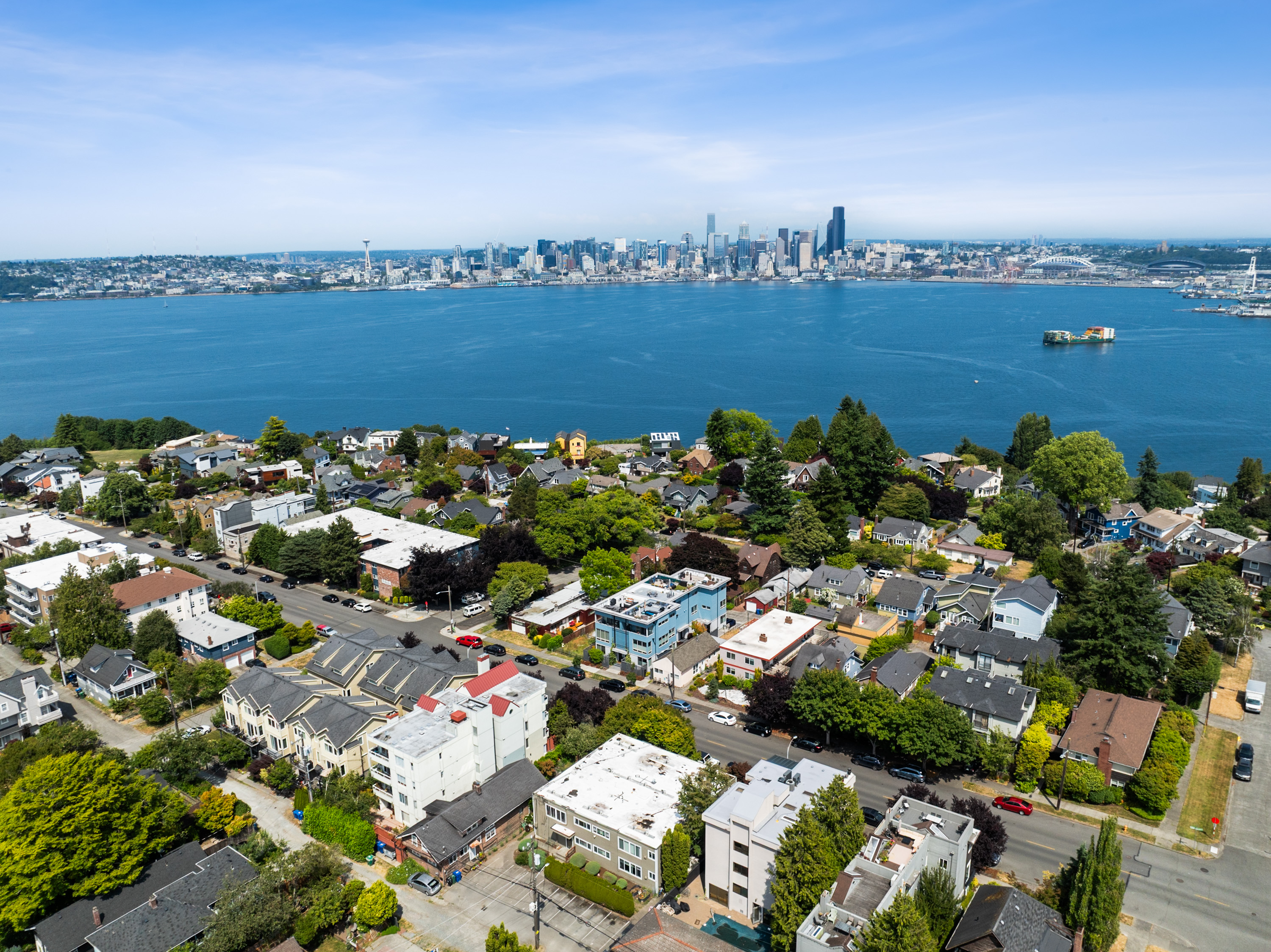 1613 California Ave SW Unit #101, Seattle, WA 98116 