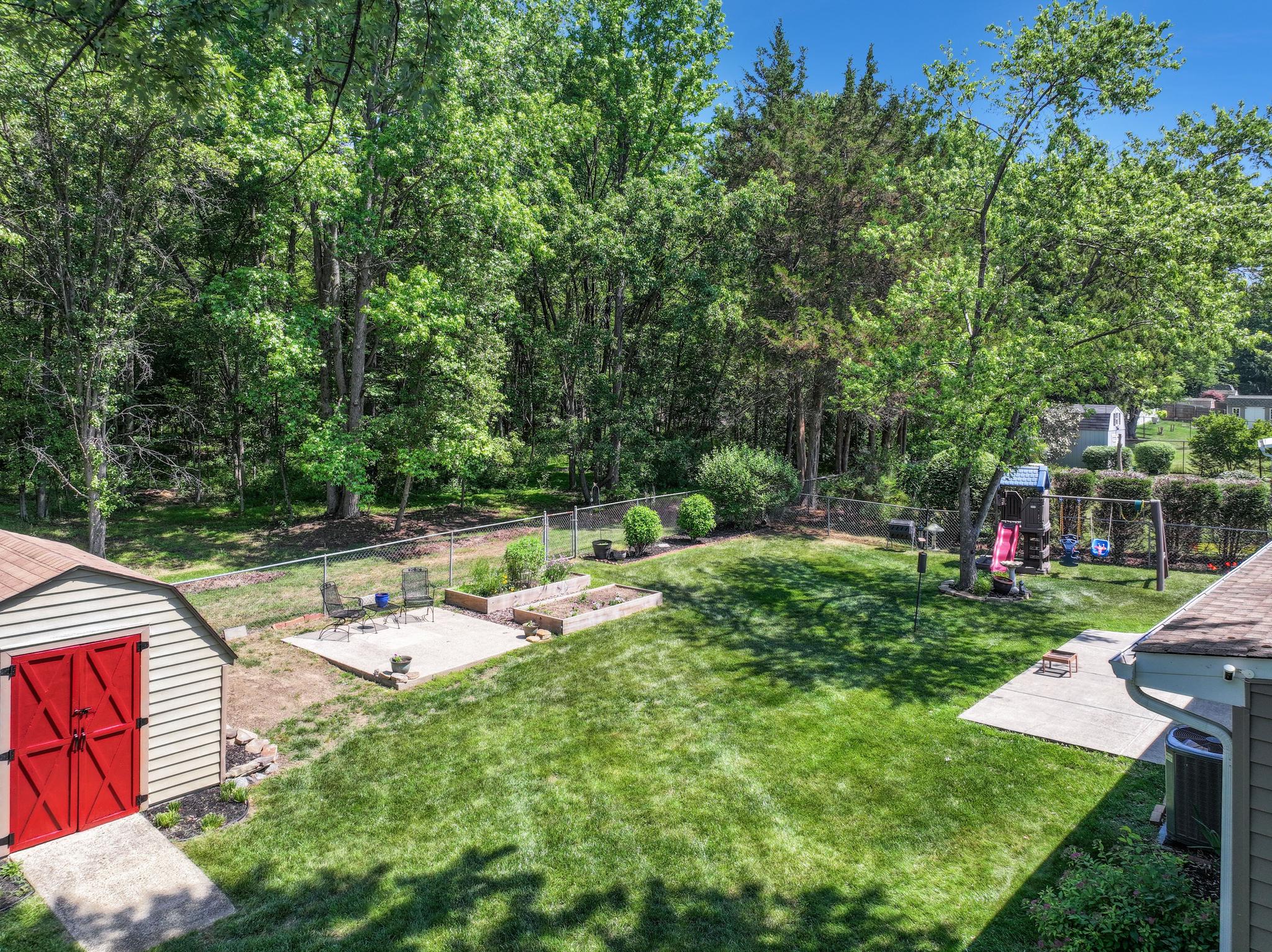 Bowie, Maryland, 20716, United States, 4 Bedrooms Bedrooms, ,2 BathroomsBathrooms,Residential,For Sale,2048193