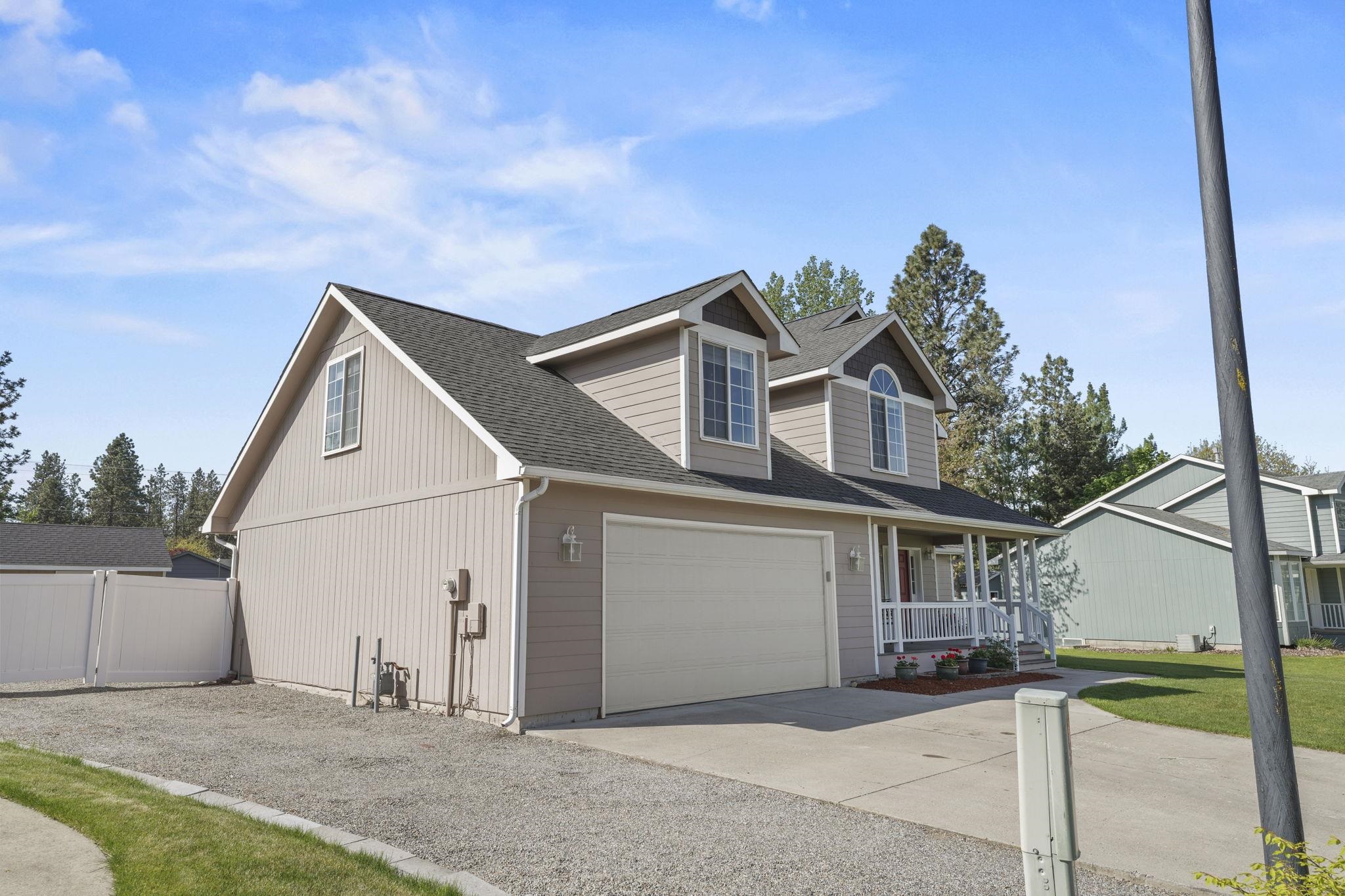 Mead, Washington, 99021, United States, 4 Bedrooms Bedrooms, ,4 BathroomsBathrooms,Residential,For Sale,1955187