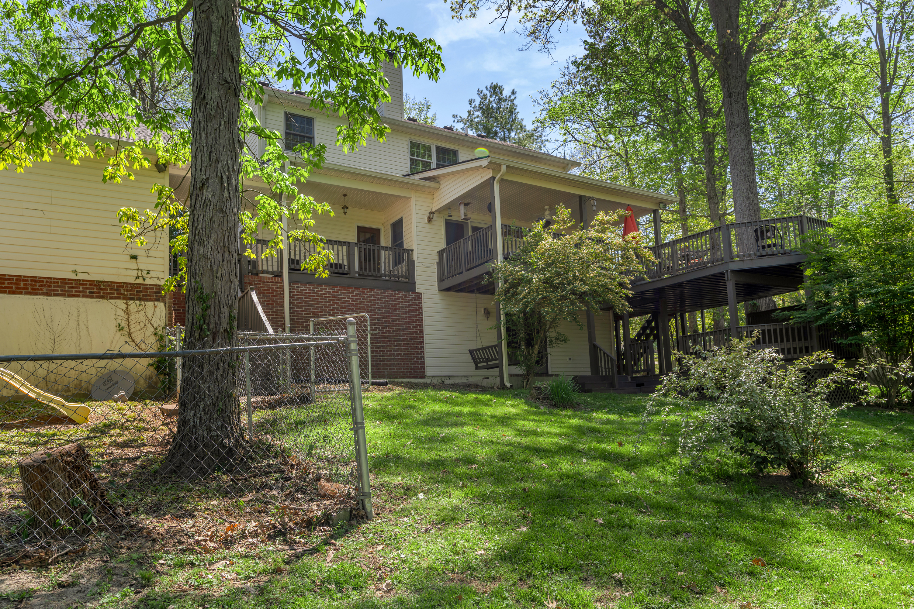  186 Hunter Drive - 物件實景