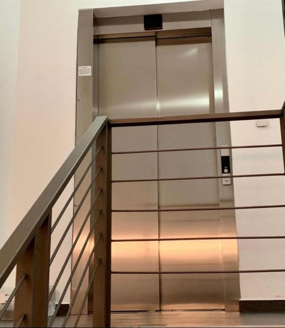 Juan Escutia, Cuauhtémoc, Ciudad de México, 06140, Mexico, 2 Bedrooms Bedrooms, ,2 BathroomsBathrooms,Residential,For Sale,Juan Escutia,1617382