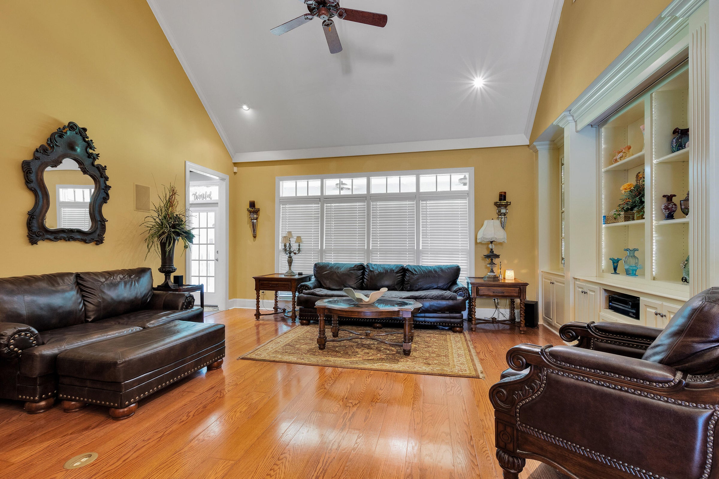 Fulton, Mississippi, 38843, United States, 4 Bedrooms Bedrooms, ,4 BathroomsBathrooms,Residential,For Sale,1976372