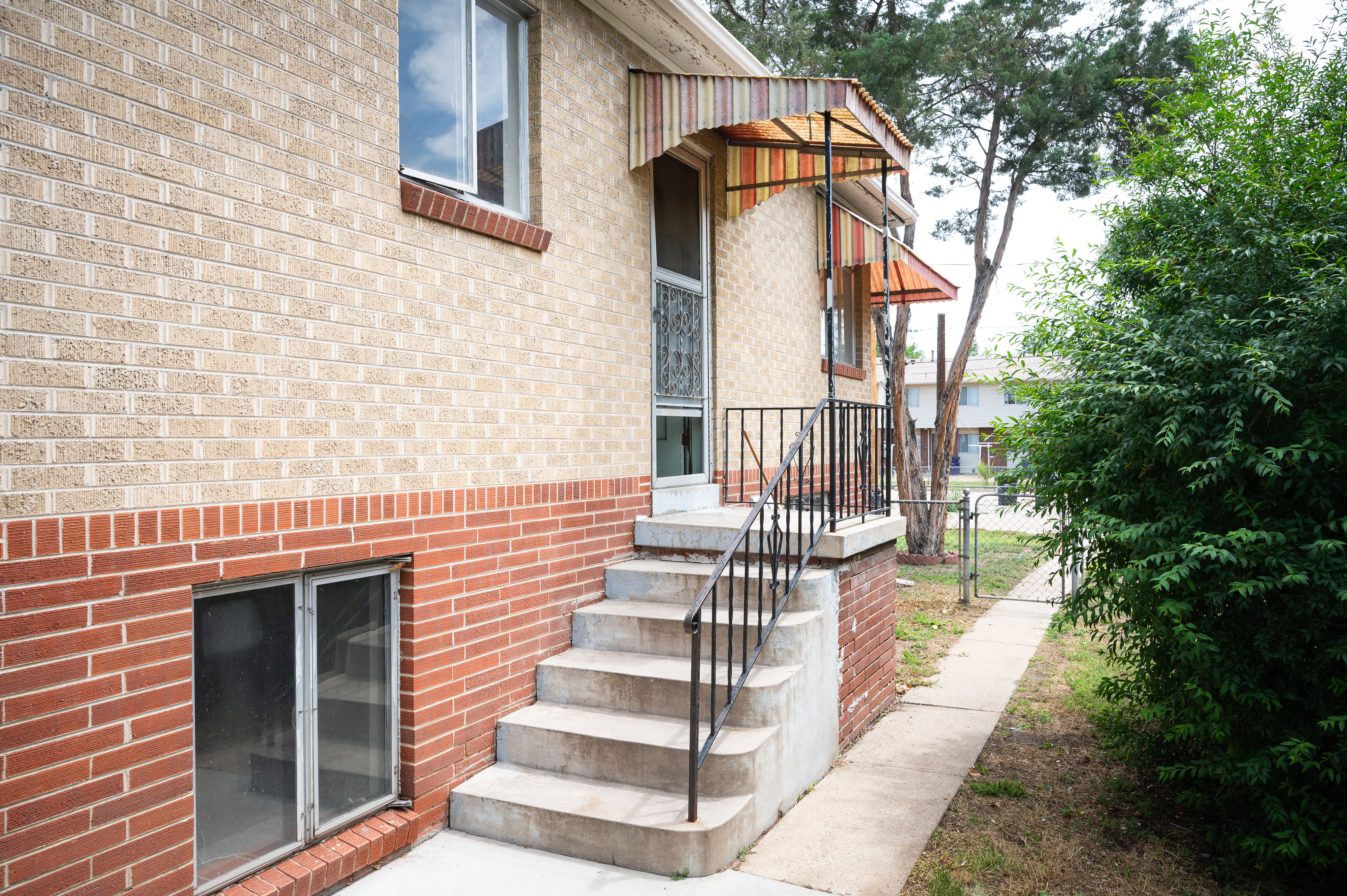  Charming Up/Down Duplex In Beloved Sunnyside - 物件實景