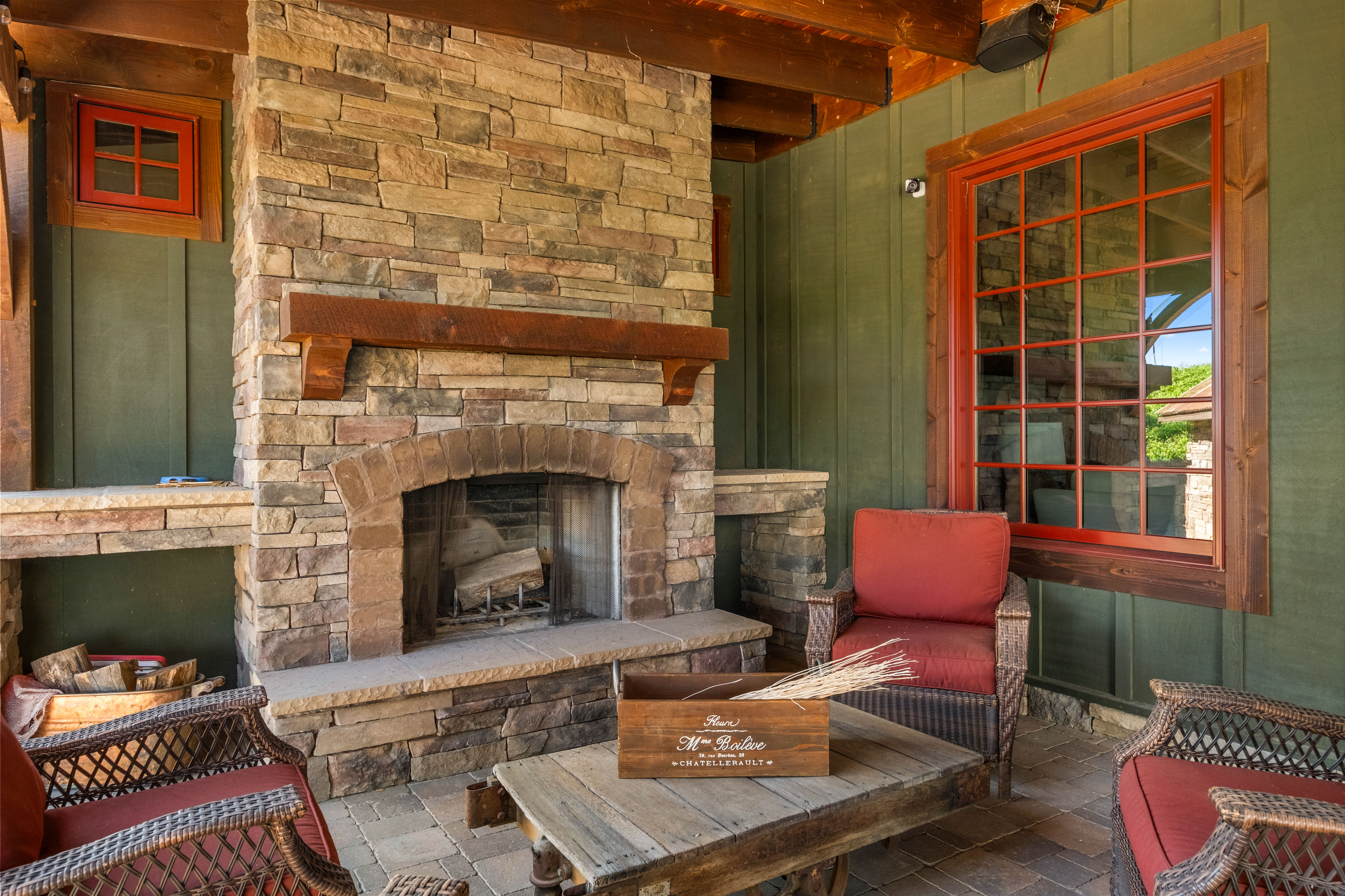  7330 Perry Creek Road, Somerset, CA 95684 - 物件實景