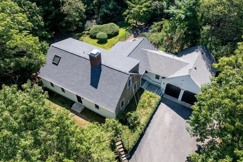 Carver, Massachusetts, 02330, United States, 3 Bedrooms Bedrooms, ,3 BathroomsBathrooms,Residential,For Sale,1929096