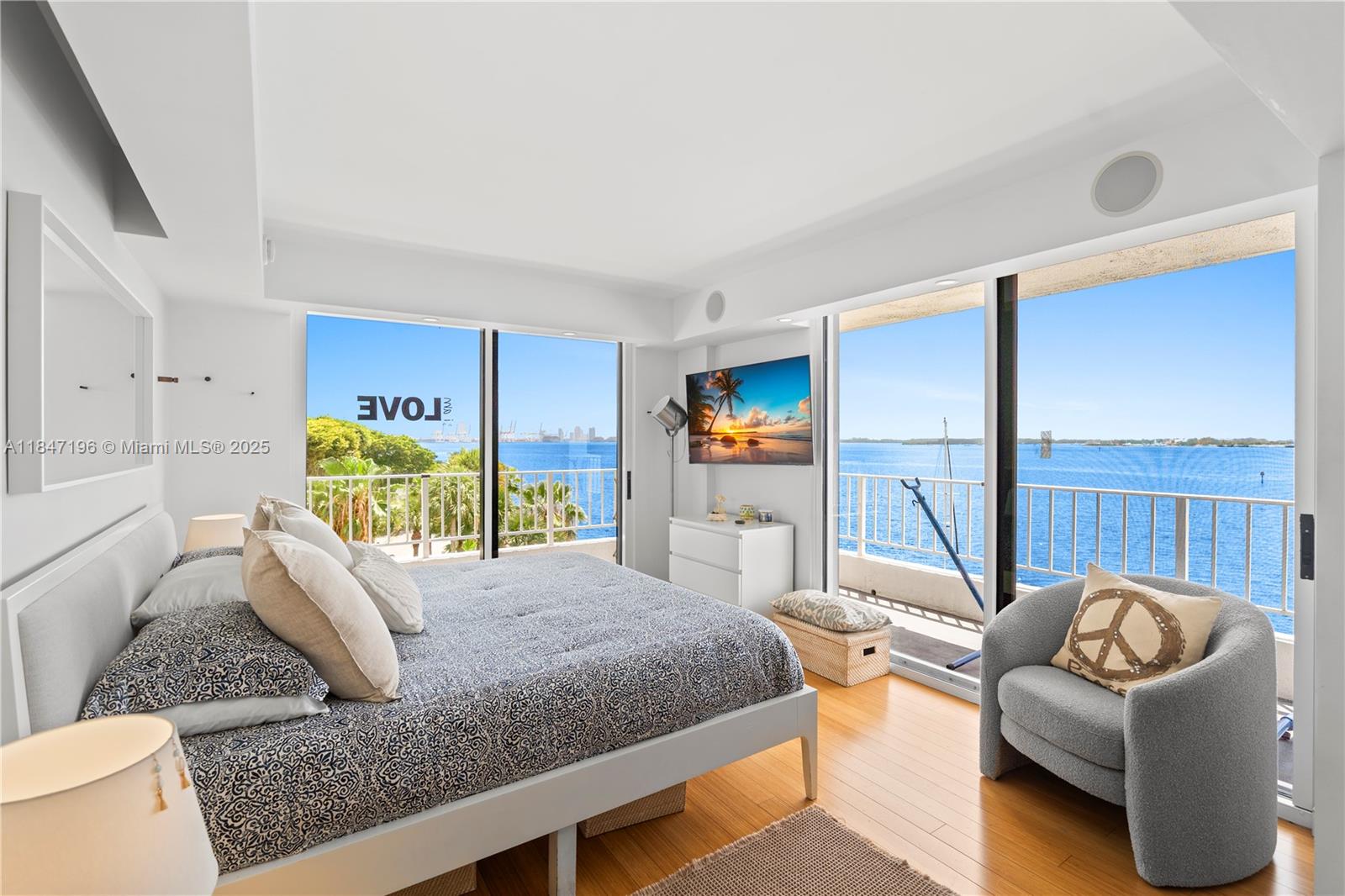 Miami, Florida, 33129, United States, 2 Bedrooms Bedrooms, ,2 BathroomsBathrooms,Residential,For Sale,1900950