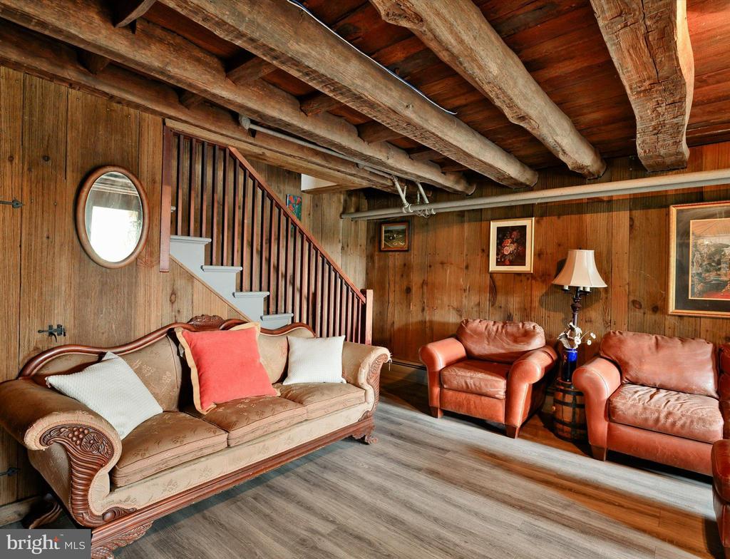 Westminster, Maryland, 21157, United States, 4 Bedrooms Bedrooms, ,3 BathroomsBathrooms,Residential,For Sale,1943426