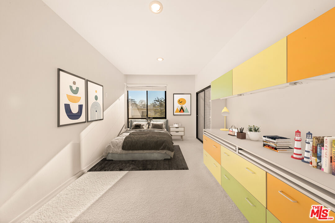 Los Angeles, California, 90035, United States, 3 Bedrooms Bedrooms, ,4 BathroomsBathrooms,Residential,For Sale,1989035