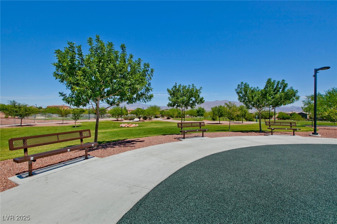 Las Vegas, Nevada, 89166, United States, 4 Bedrooms Bedrooms, ,3 BathroomsBathrooms,Residential,For Sale,1960504