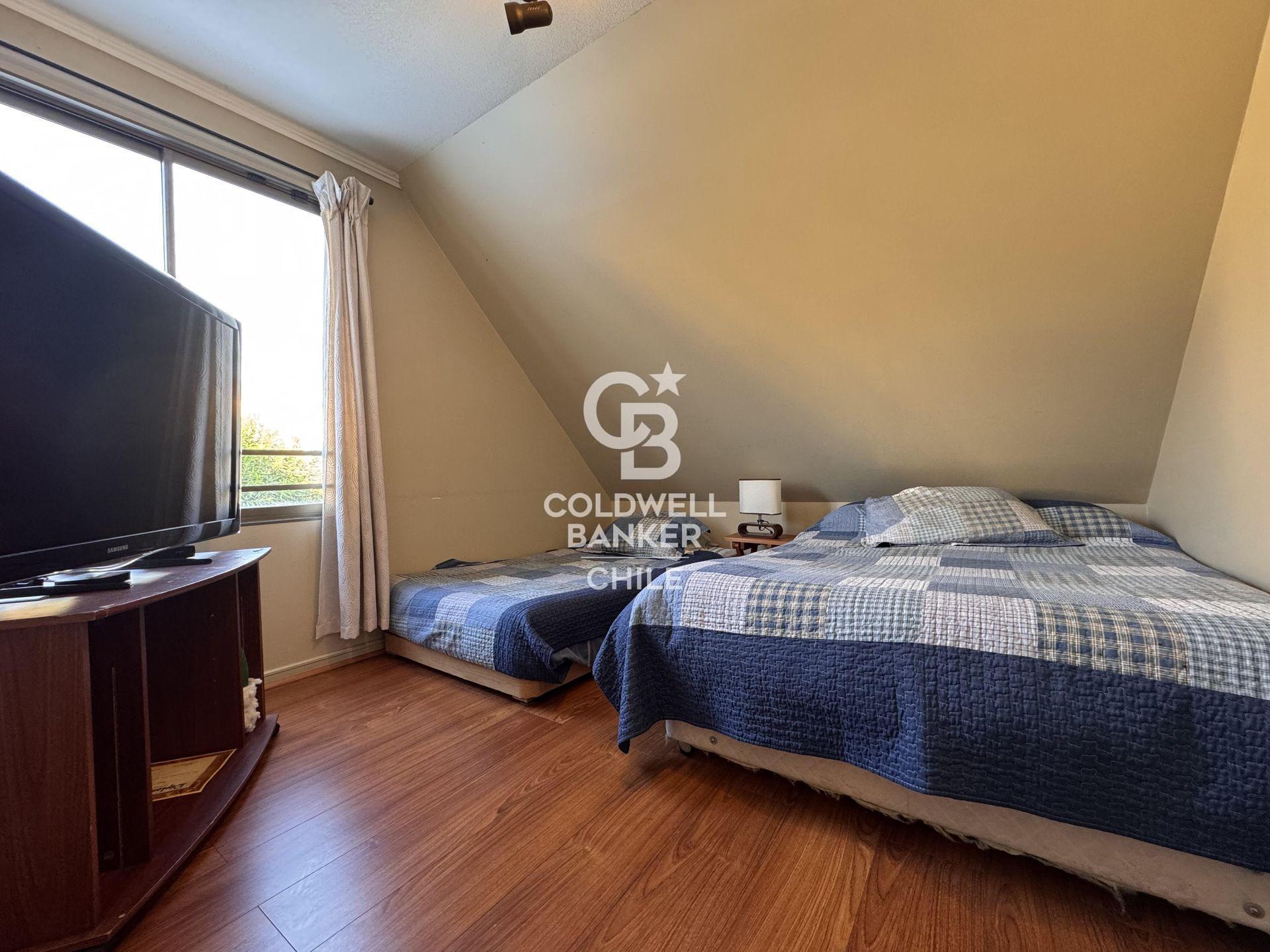 Lo Barnechea, Chile, 5 Bedrooms Bedrooms, ,4 BathroomsBathrooms,Residential,For Sale,1926561