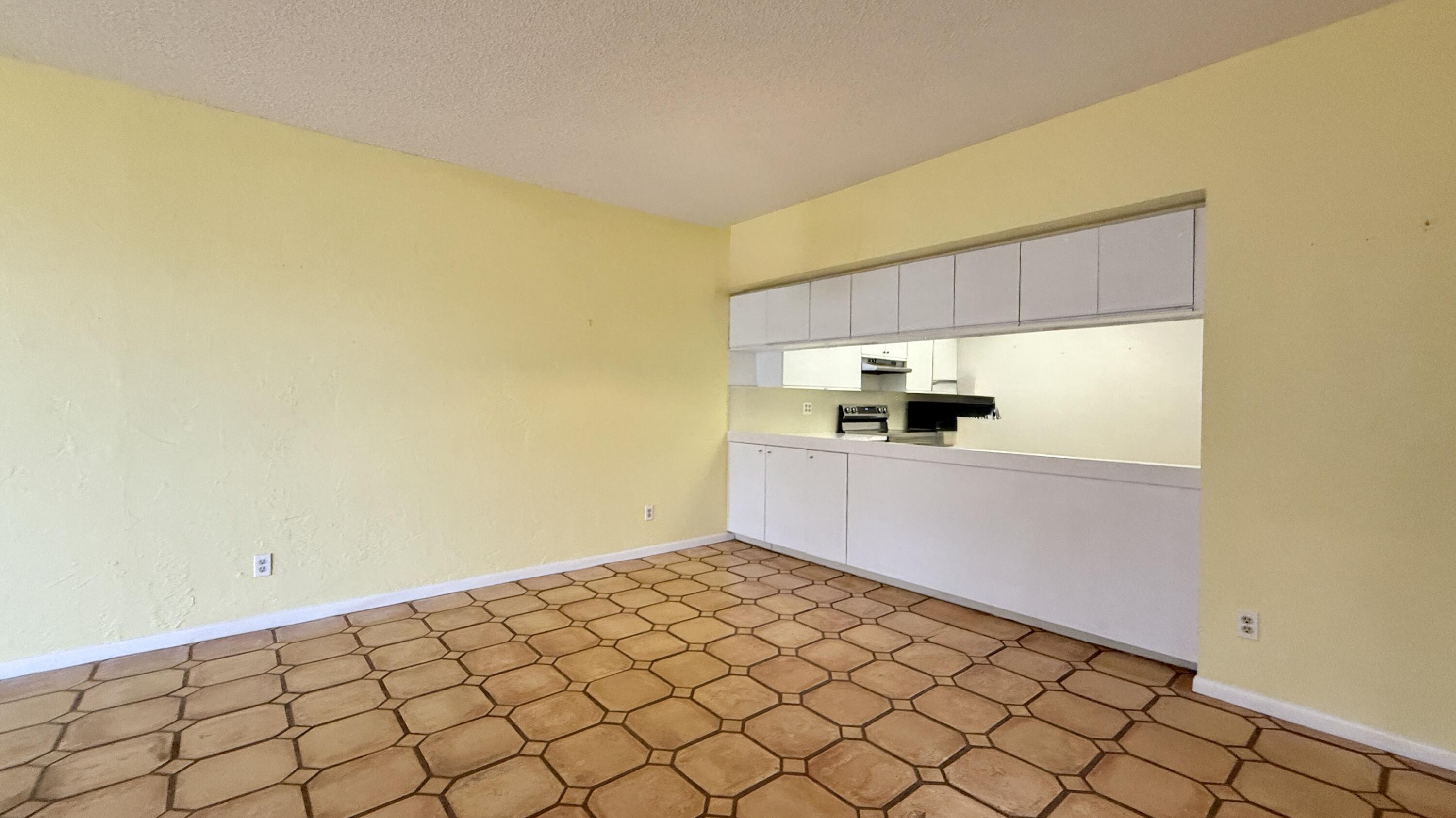 KEY WEST, Florida, 33040, United States, 2 Bedrooms Bedrooms, ,2 BathroomsBathrooms,Residential,For Sale,1751246