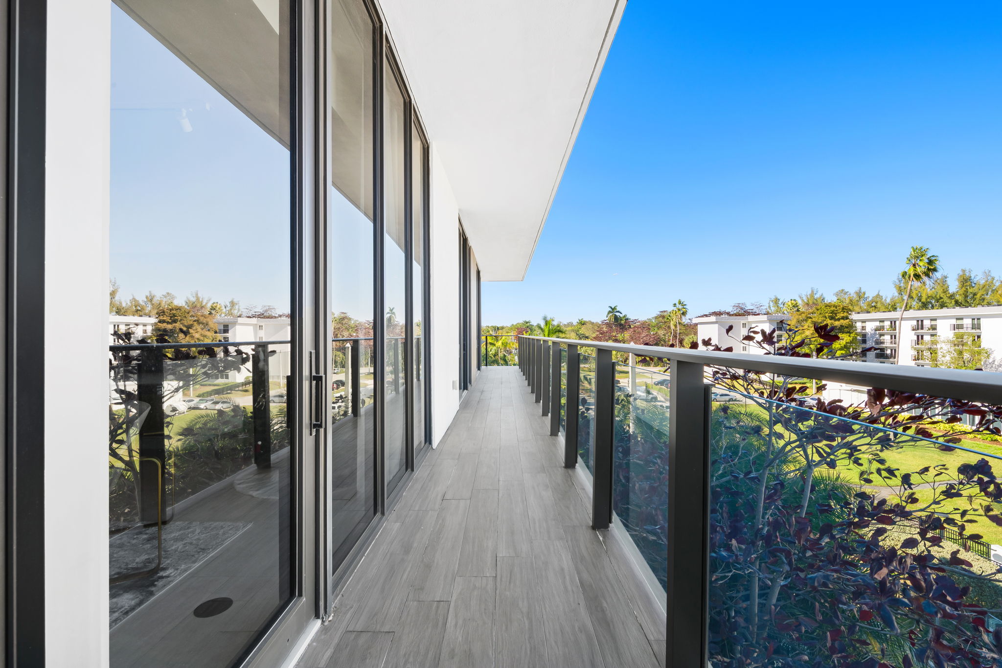  3581 E Glencoe Street, Miami, FL, 33133 - 物件實景