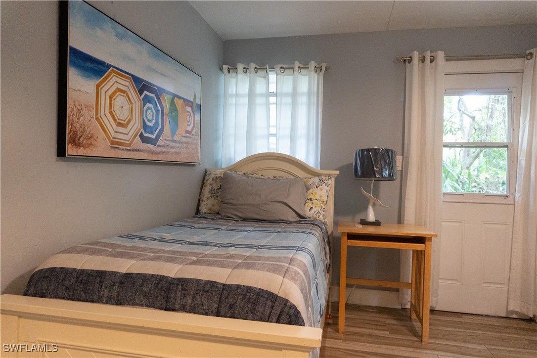 Fort Myers, Florida, 33916, United States, 4 Bedrooms Bedrooms, ,5 BathroomsBathrooms,Residential,For Sale,1975141