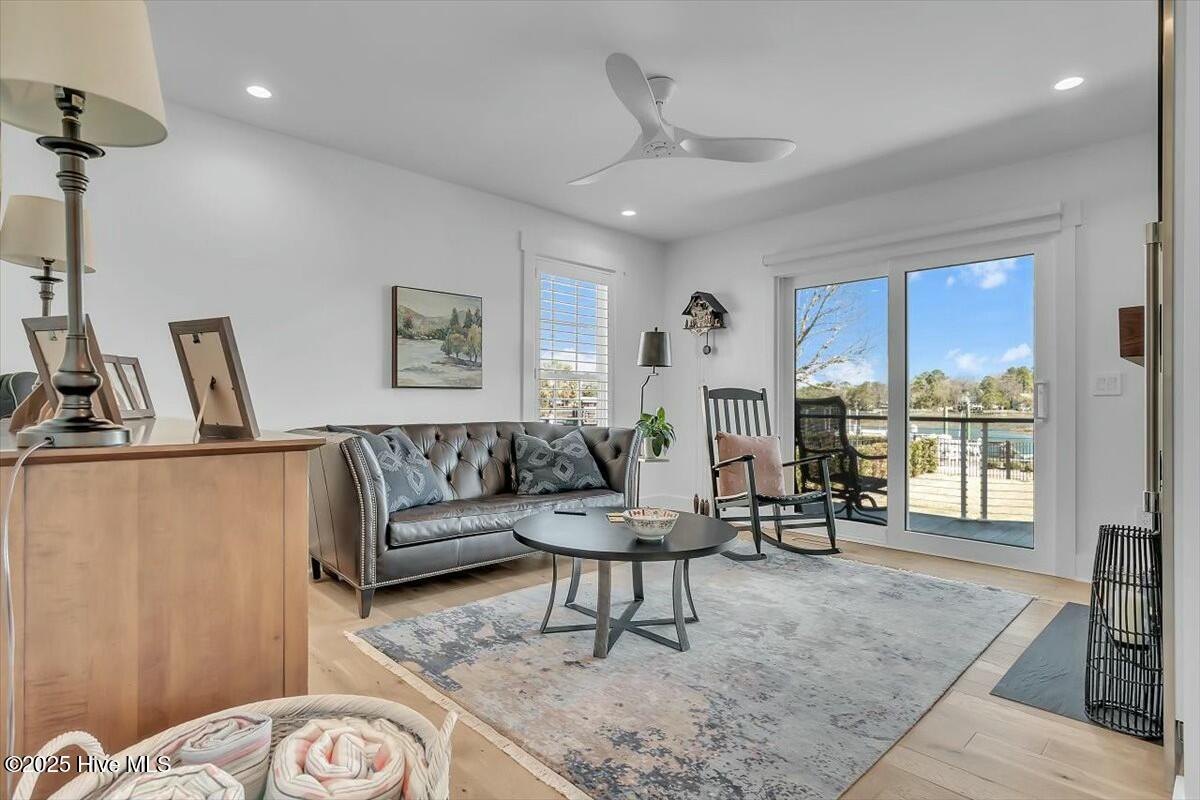 Wilmington, North Carolina, 28411, United States, 5 Bedrooms Bedrooms, ,4 BathroomsBathrooms,Residential,For Sale,1746319