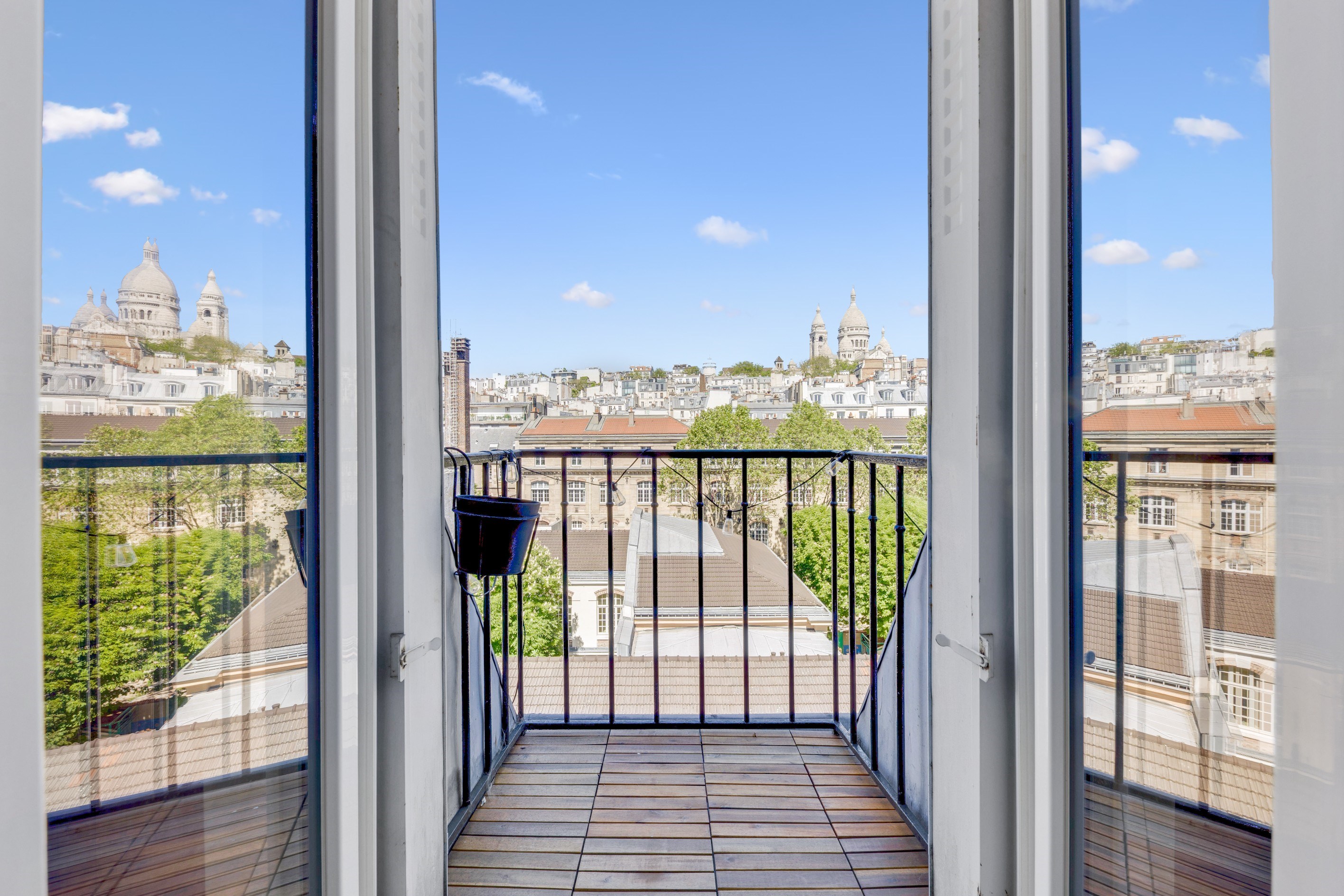 Exclusivity – Paris XVIII – A true Montmartre gem with 3 balconies and a view o… - 物件實景