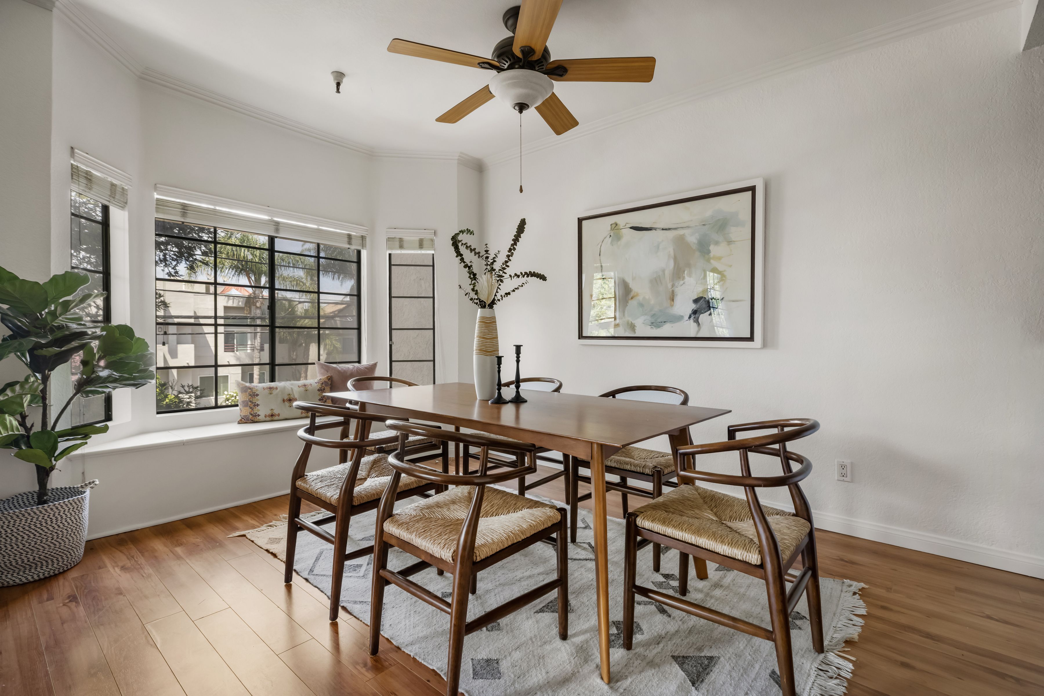 14630 Dickens Street - 物件實景