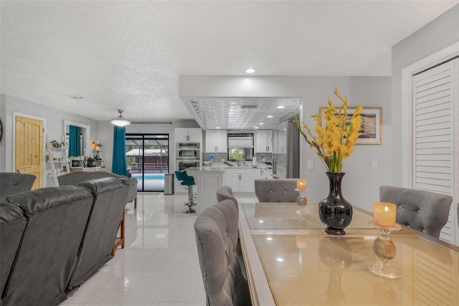 DUNNELLON, Florida, 34433, United States, 3 Bedrooms Bedrooms, ,2 BathroomsBathrooms,Residential,For Sale,1919933