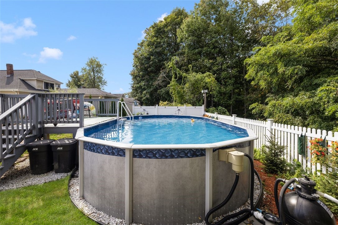 Cranston, Rhode Island, 02910, United States, 3 Bedrooms Bedrooms, ,3 BathroomsBathrooms,Residential,For Sale,1969292