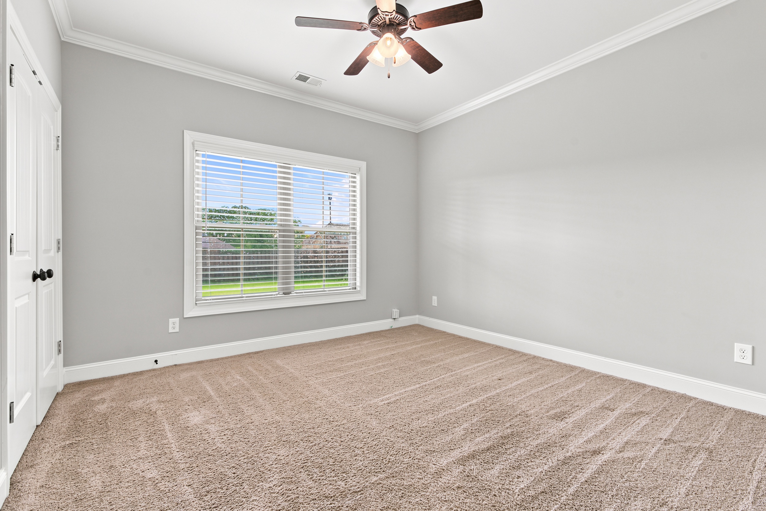  17429 Lochaber Drive - 物件實景