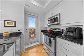 Ottawa, Ontario, K2A 1R8, CA, 2 Bedrooms Bedrooms, ,2 BathroomsBathrooms,Residential,For Sale,1989135