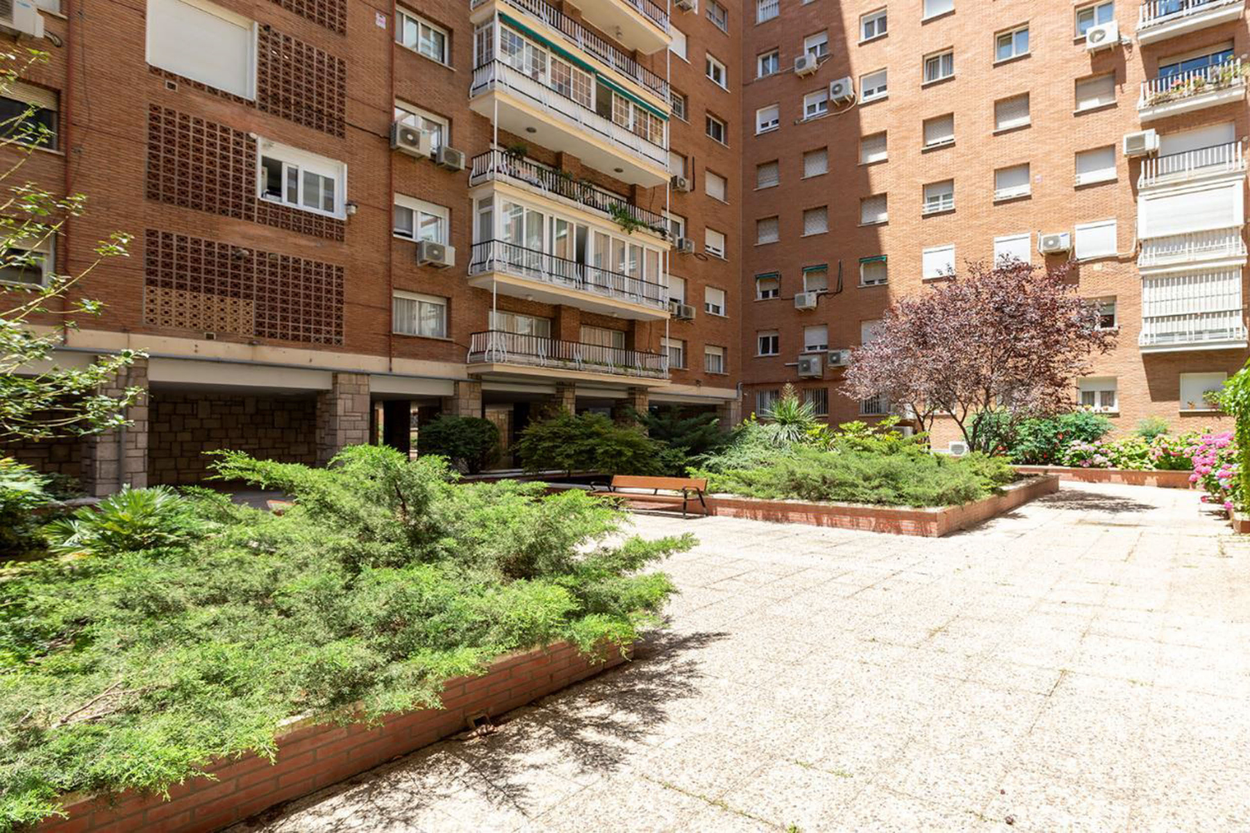  Renovated Flat with Contemporary Style in Moncloa, Madrid - 物件實景