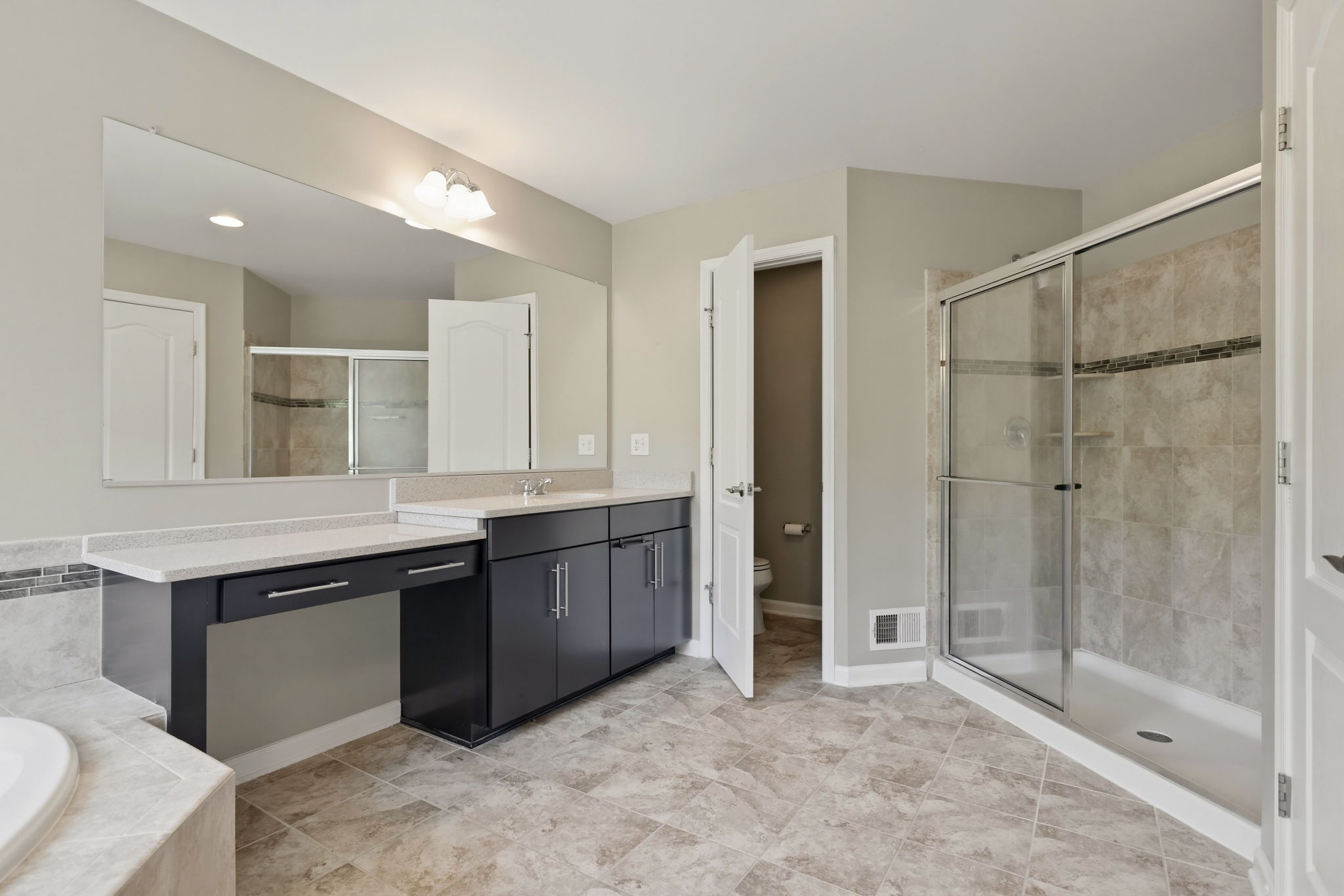  13506 Eagles Rest Drive, Leesburg, VA 20176 - 物件實景