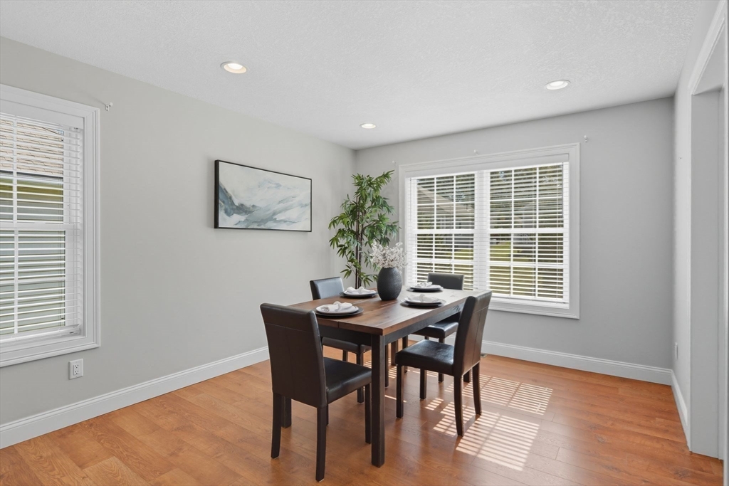 Wilbraham, Massachusetts, 01095, United States, 2 Bedrooms Bedrooms, ,2 BathroomsBathrooms,Residential,For Sale,1960738