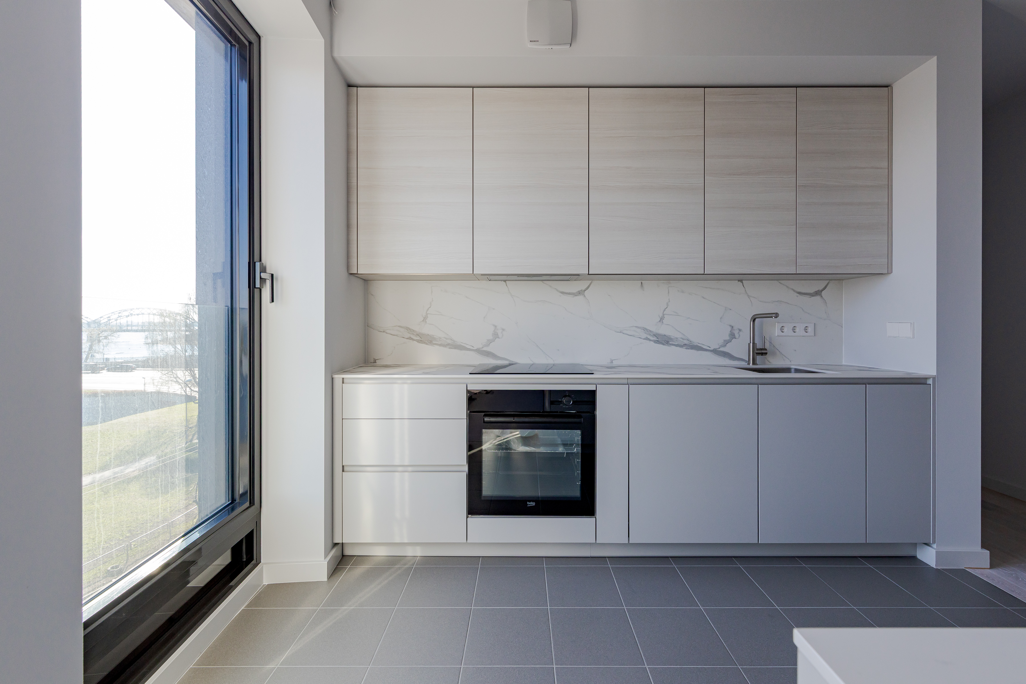  4 room apartment with furniture and with view river Daugava - 物件實景