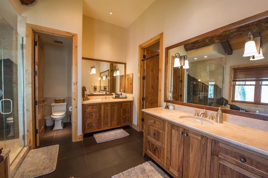 Crested Butte, Colorado, 81224, United States, 7 Bedrooms Bedrooms, ,10 BathroomsBathrooms,Residential,For Sale,1868441