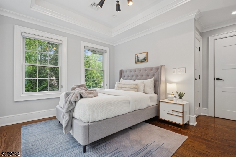 Millburn Twp., New Jersey, 07078, United States, 7 Bedrooms Bedrooms, ,9 BathroomsBathrooms,Residential,For Sale,1838878