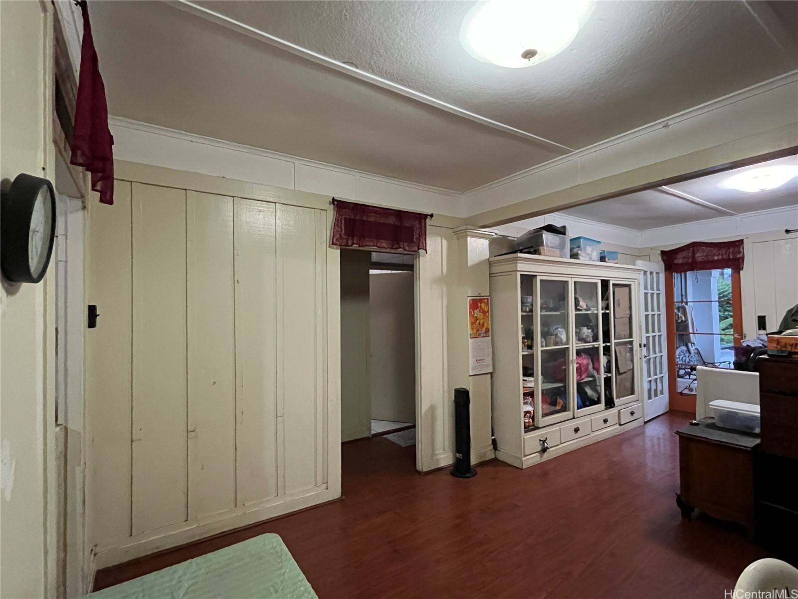 Honolulu, Hawaii, 96819, United States, 3 Bedrooms Bedrooms, ,2 BathroomsBathrooms,Residential,For Sale,1989154