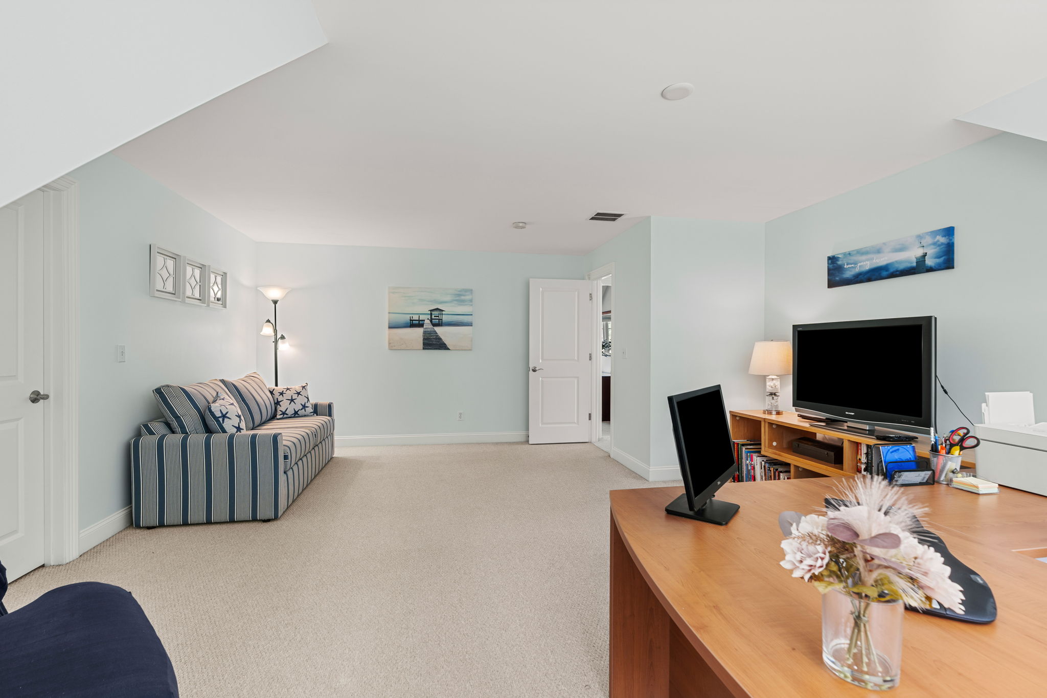  11 Riverview Hts, Amesbury, MA, 01913 - 物件實景