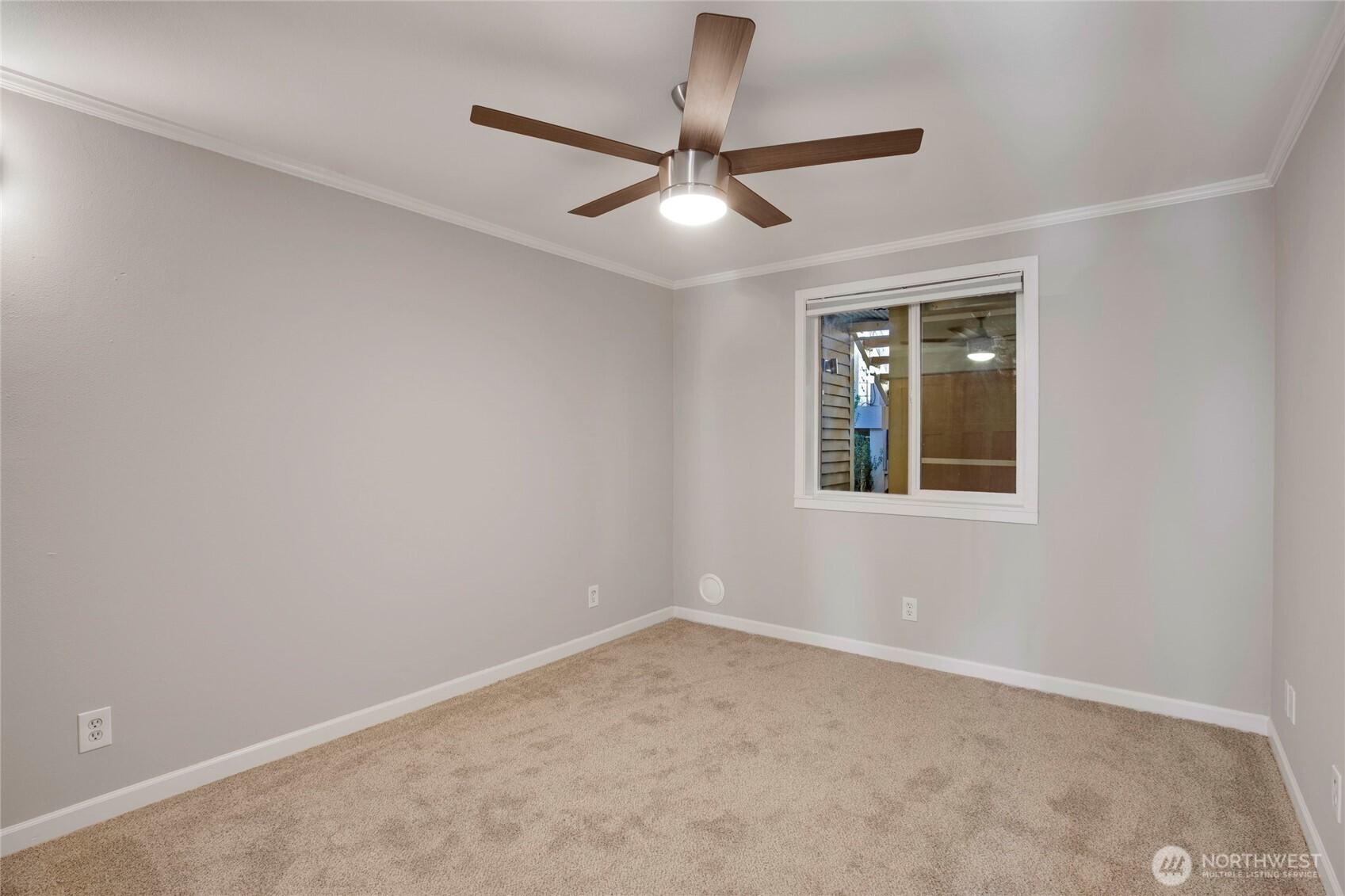 Seattle, Washington, 98122, United States, 2 Bedrooms Bedrooms, ,Residential,For Sale,1847891