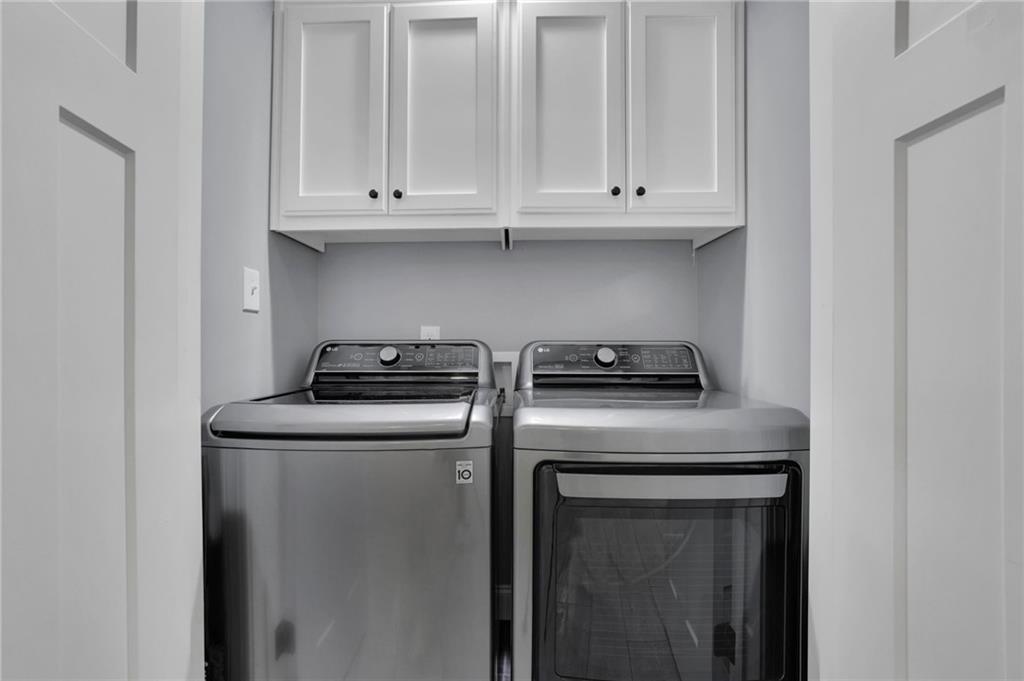 Dahlonega, Georgia, 30533, United States, 4 Bedrooms Bedrooms, ,4 BathroomsBathrooms,Residential,For Sale,1889816