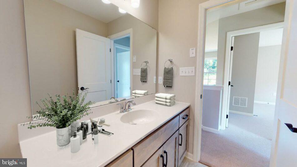 Harrisburg, Pennsylvania, 17112, United States, 4 Bedrooms Bedrooms, ,3 BathroomsBathrooms,Residential,For Sale,1827769