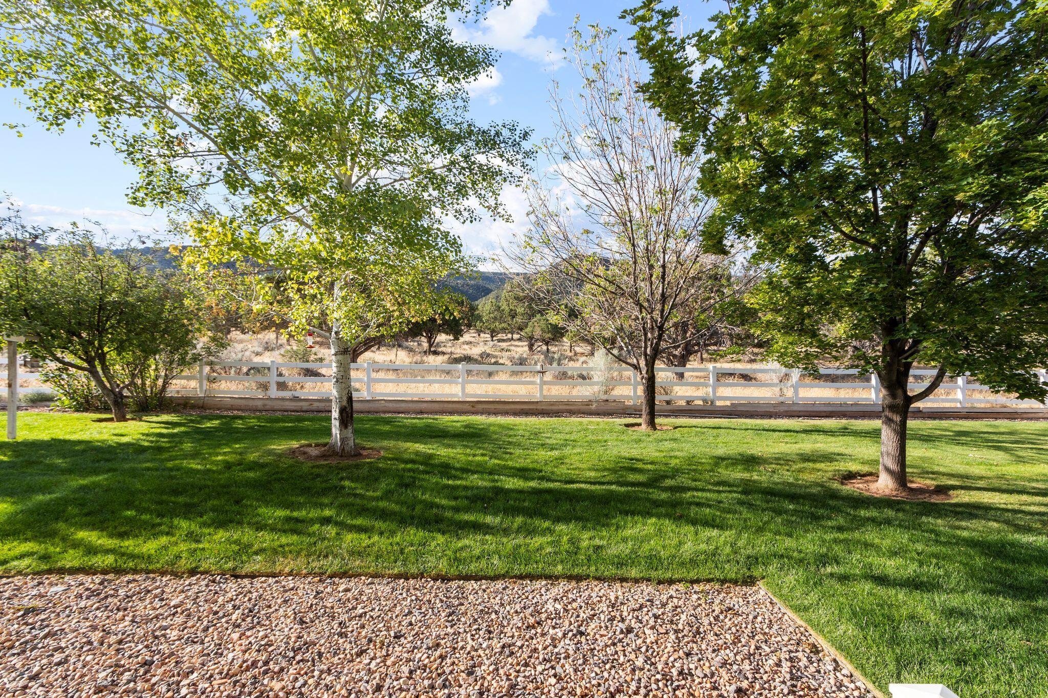 Parowan, Utah, 84761, United States, 6 Bedrooms Bedrooms, ,5 BathroomsBathrooms,Residential,For Sale,1995430