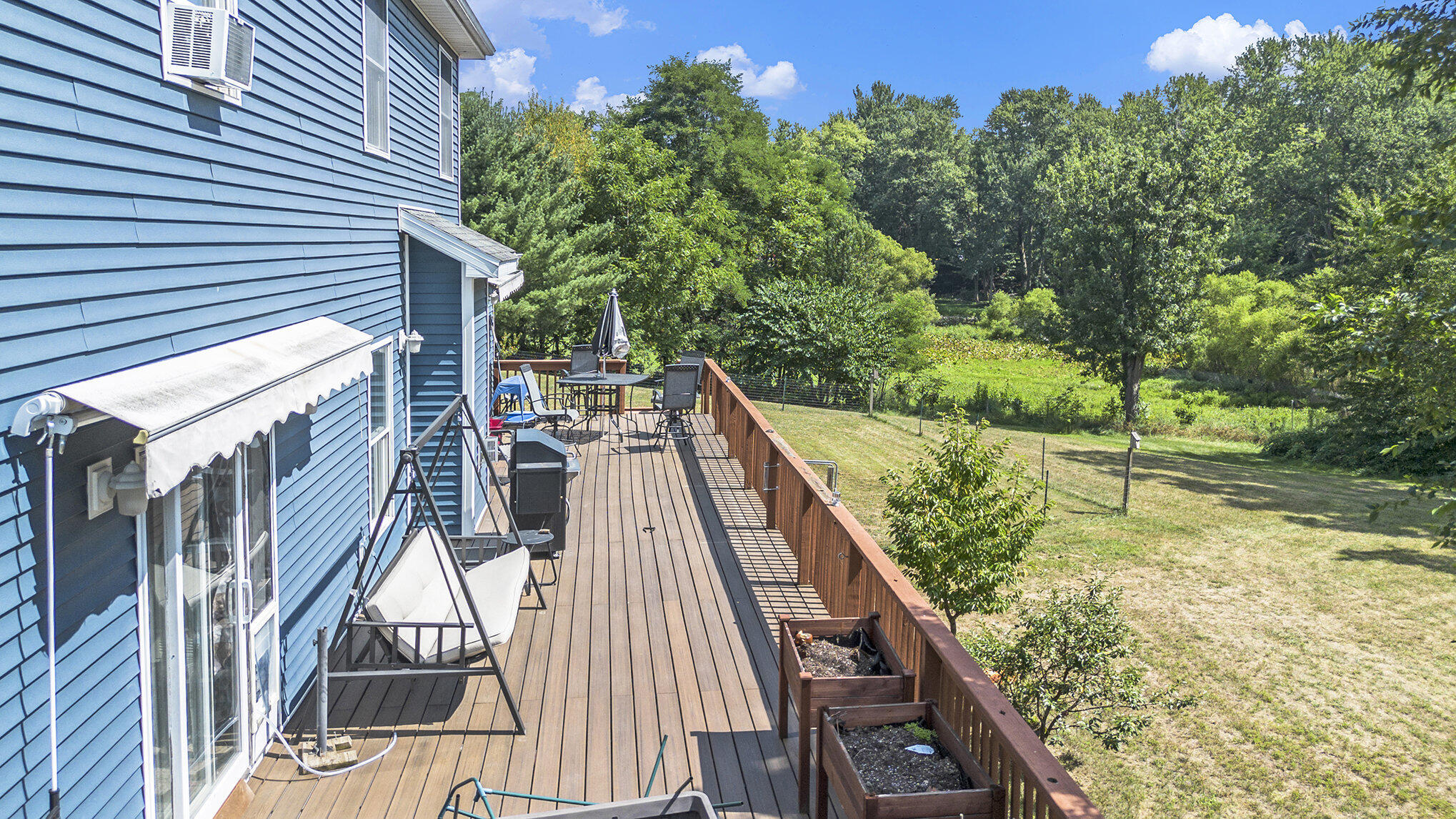 Edwardsburg, Michigan, 49112, United States, 6 Bedrooms Bedrooms, ,4 BathroomsBathrooms,Residential,For Sale,1940260