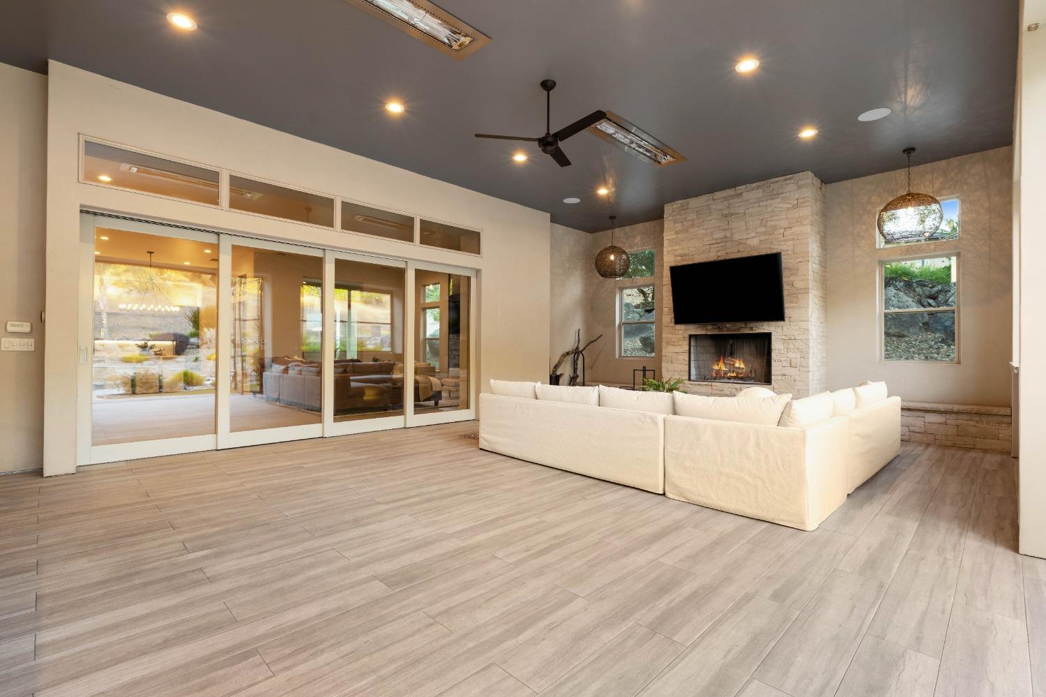 Loomis, California, 95650, United States, 5 Bedrooms Bedrooms, ,6 BathroomsBathrooms,Residential,For Sale,1744630