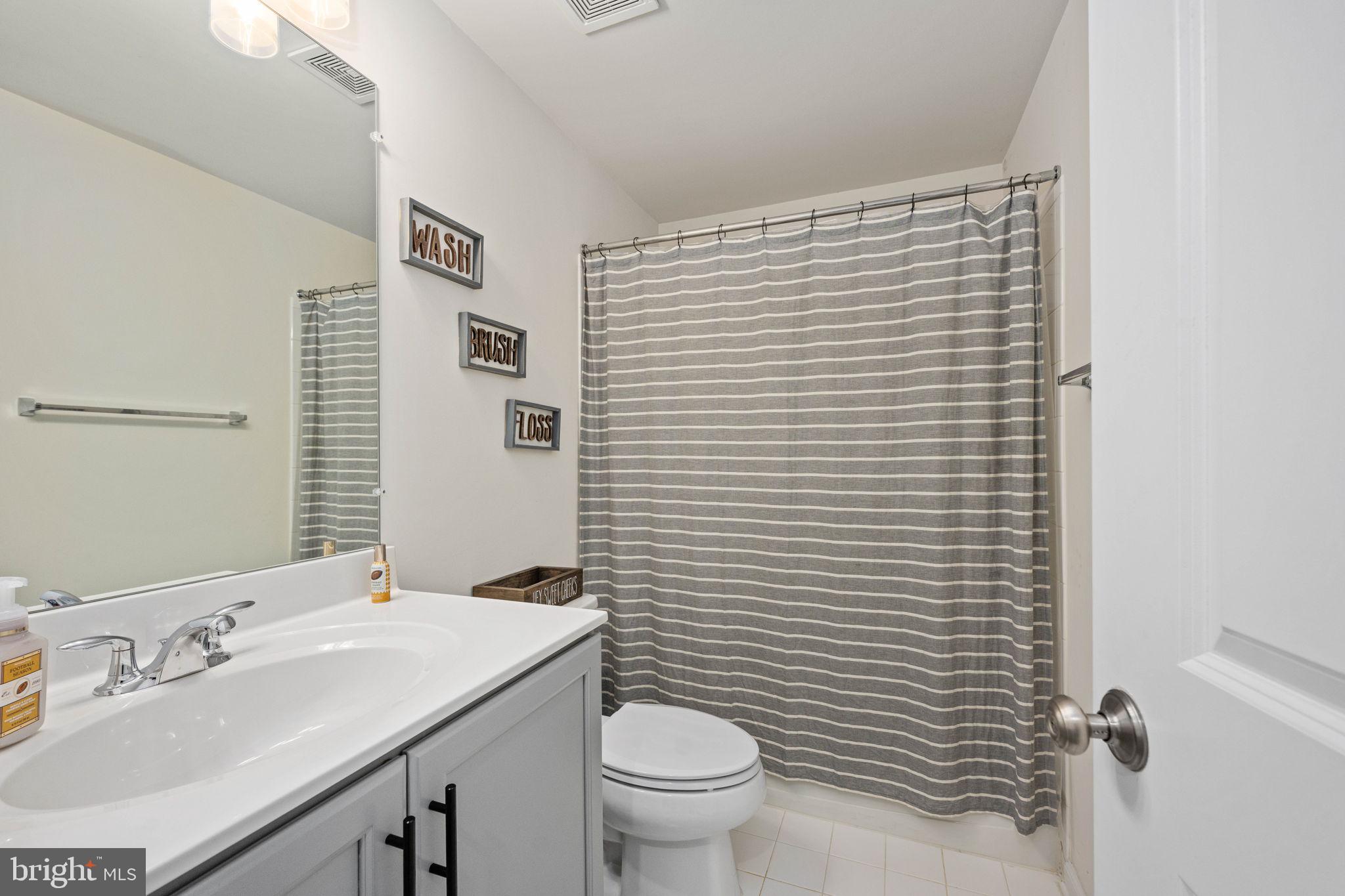 Stafford, Virginia, 22554, United States, 4 Bedrooms Bedrooms, ,4 BathroomsBathrooms,Residential,For Sale,2015335