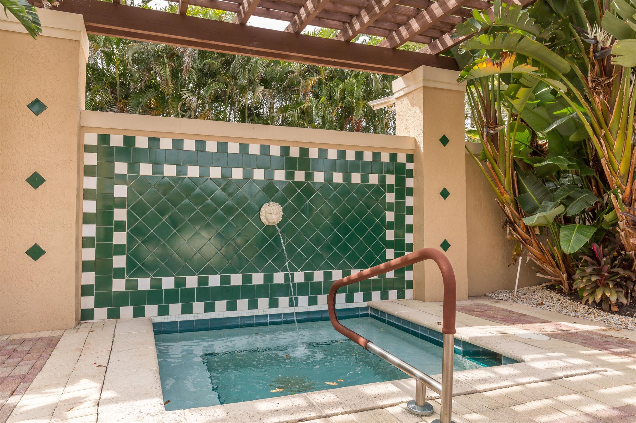 Boynton Beach, Florida, 33437, United States, 3 Bedrooms Bedrooms, ,2 BathroomsBathrooms,Residential,For Sale,1905811