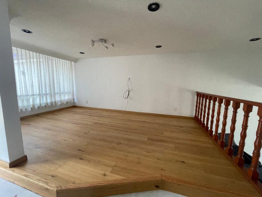 Coyoacán, Ciudad de México, 04710, Mexico, 4 Bedrooms Bedrooms, ,4 BathroomsBathrooms,Residential,For Sale,1918750